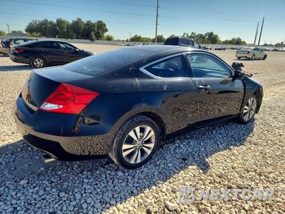 Trzecie zdjęcie samochodu z tyłu: 2011 HONDA ACCORD LX-S VIN:1HGCS1B35BA008243 - miniatura