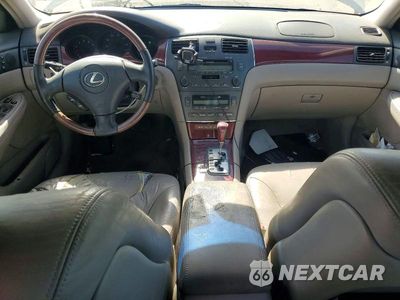 Zdjęcie 8 z 12 samochodu: 2002 LEXUS ES 300 VIN:JTHBF30G720037733 - miniatura