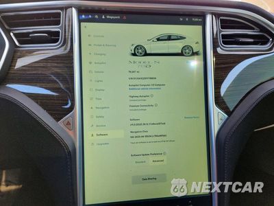 Zdjęcie 9 z 12 samochodu: 2015 TESLA MODEL S VIN:5YJSA1E25FF116634 - miniatura
