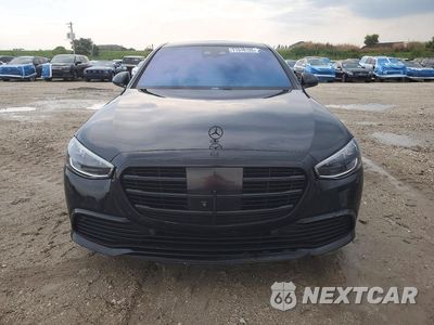 Piąte zdjęcie samochodu w środku: 2023 MERCEDES-BENZ S S580E 4MATIC VIN:W1K6G6KB6PA200415 - miniatura