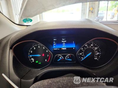 Zdjęcie 9 z 12 samochodu: 2016 FORD FOCUS TITANIUM VIN:1FADP3N21GL242822 - miniatura