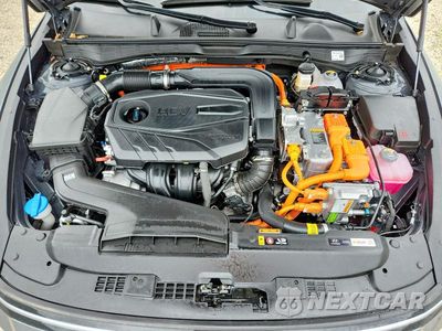 Zdjęcie 11 z 12 samochodu: 2026 HYUNDAI SONATA HYBRID BLUE VIN:KMHL24JJ6TA145995 - miniatura