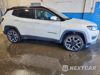 Czwarte zdjęcie samochodu z boku: 2021 JEEP COMPASS LIMITED VIN:3C4NJDCB7MT592786 - miniatura