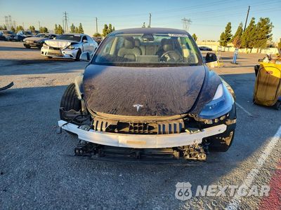 Piąte zdjęcie samochodu w środku: 2023 TESLA MODEL 3 VIN:5YJ3E1EAXPF643859 - miniatura