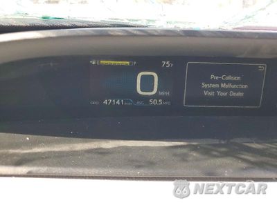 Zdjęcie 9 z 13 samochodu: 2017 TOYOTA PRIUS THREE TOURING VIN:JTDKARFUXH3030895 - miniatura