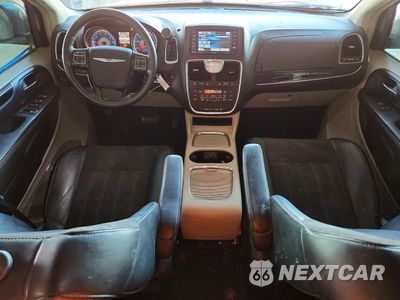 Zdjęcie 8 z 13 samochodu: 2014 CHRYSLER TOWN & COUNTRY TOURING L VIN:2C4RC1CGXER239629 - miniatura