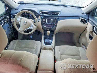 Zdjęcie 8 z 14 samochodu: 2014 NISSAN ROGUE S VIN:5N1AT2MT0EC823749 - miniatura