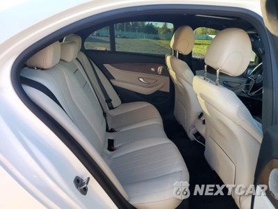 Zdjęcie 10 z 13 samochodu: 2022 MERCEDES-BENZ E 350 VIN:W1KZF8DBXNB088069 - miniatura
