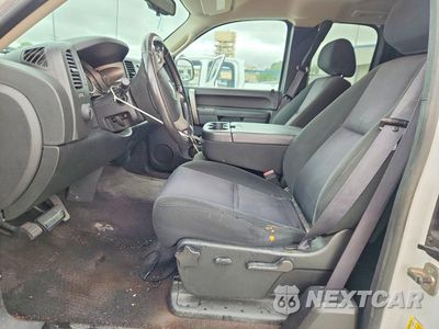 Zdjęcie 7 z 12 samochodu: 2011 CHEVROLET SILVERADO C1500 LT VIN:1GCRCSE09BZ245672 - miniatura