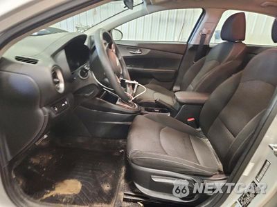 Zdjęcie 7 z 12 samochodu: 2020 KIA FORTE LXS VIN:3KPF24AD1LE234463 - miniatura