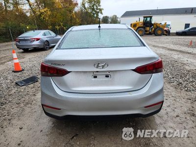Zdjęcie 6 z 12 samochodu: 2019 HYUNDAI ACCENT SE VIN:3KPC24A31KE070186 - miniatura