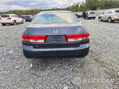 Zdjęcie 6 z 12 samochodu: 2004 HONDA ACCORD EX VIN:1HGCM56624A002439 - miniatura