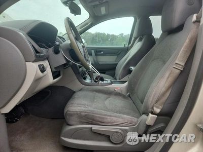Zdjęcie 7 z 14 samochodu: 2013 GMC ACADIA SLE VIN:1GKKRNED6DJ233943 - miniatura