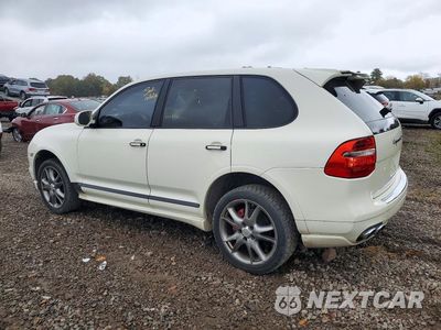 Drugie zdjęcie samochodu z przodu: 2010 PORSCHE CAYENNE GTS VIN:WP1AD2APXALA60527 - miniatura