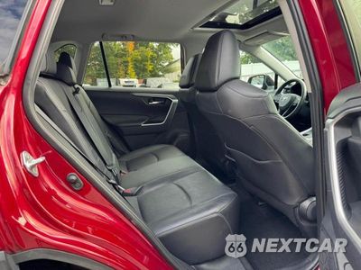 Zdjęcie 8 z 12 samochodu: 2019 TOYOTA RAV4 XLE PREMIUM VIN:2T3A1RFV8KC047673 - miniatura