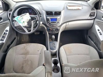Zdjęcie 8 z 12 samochodu: 2014 HYUNDAI ACCENT GS VIN:KMHCT5AE9EU194728 - miniatura