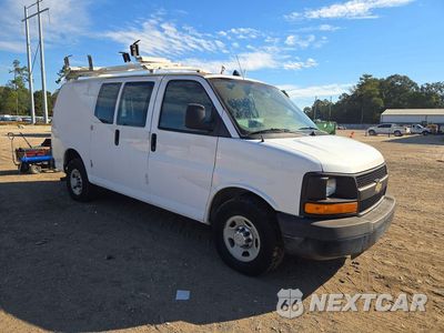 Czwarte zdjęcie samochodu z boku: 2013 CHEVROLET EXPRESS G2500 VIN:1GCWGFCA5D1190889 - miniatura