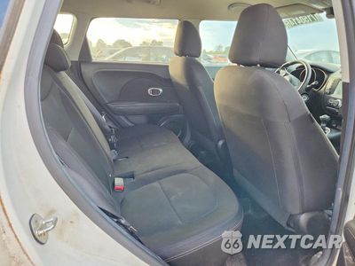 Zdjęcie 10 z 12 samochodu: 2018 KIA SOUL BASE VIN:KNDJN2A2XJ7889075 - miniatura