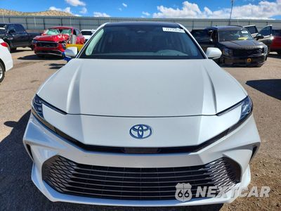 Piąte zdjęcie samochodu w środku: 2025 TOYOTA CAMRY XLE VIN:4T1DAACK6SU559349 - miniatura