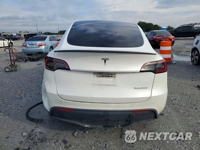 Zdjęcie 6 z 13 samochodu: 2023 TESLA MODEL Y VIN:7SAYGDEF3PF667274 - miniatura