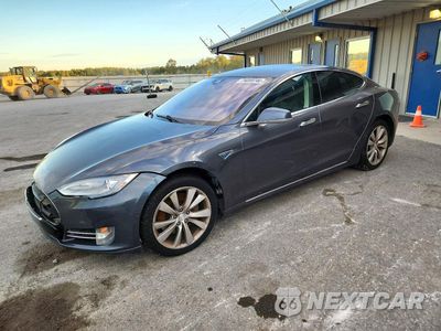 2014 TESLA MODEL S 5YJSA1H18EFP62235 - główne zdjęcie licytacji z USA - miniatura