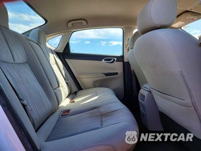 Zdjęcie 10 z 12 samochodu: 2017 NISSAN SENTRA SV VIN:3N1AB7AP4HY357754 - miniatura