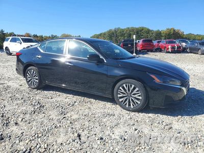 Czwarte zdjęcie samochodu z boku: 2025 NISSAN ALTIMA SV VIN:1N4BL4DV7SN392032 - miniatura