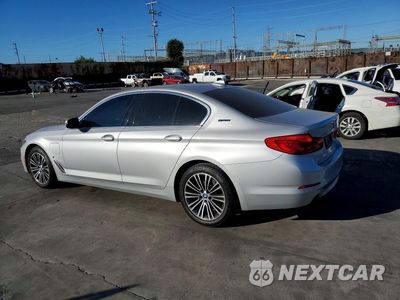 Drugie zdjęcie samochodu z przodu: 2019 BMW 530E VIN:WBAJA9C55KB393947 - miniatura