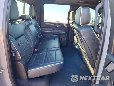 Zdjęcie 10 z 13 samochodu: 2025 GMC SIERRA K2500 AT4X VIN:1GT4UZEY3SF209970 - miniatura