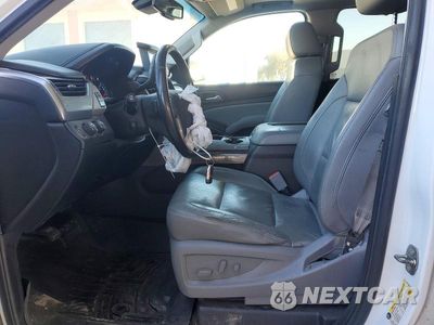 Zdjęcie 7 z 13 samochodu: 2016 CHEVROLET SUBURBAN K1500 LT VIN:1GNSKHKC0GR182143 - miniatura