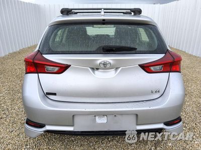 Zdjęcie 6 z 13 samochodu: 2017 TOYOTA COROLLA IM BASE VIN:JTNKARJE5HJ526291 - miniatura
