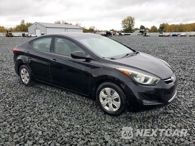 Czwarte zdjęcie samochodu z boku: 2016 HYUNDAI ELANTRA SE VIN:5NPDH4AE0GH712971 - miniatura