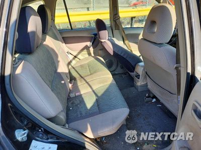 Zdjęcie 11 z 13 samochodu: 2001 TOYOTA RAV4 BASE VIN:JTEHH20V710048269 - miniatura