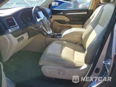 Zdjęcie 7 z 13 samochodu: 2014 TOYOTA HIGHLANDER XLE VIN:5TDJKRFH9ES019909 - miniatura