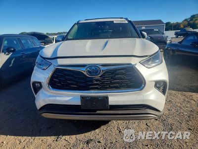 Piąte zdjęcie samochodu w środku: 2022 TOYOTA HIGHLANDER HYBRID PLATINUM VIN:5TDEBRCHXNS070082 - miniatura