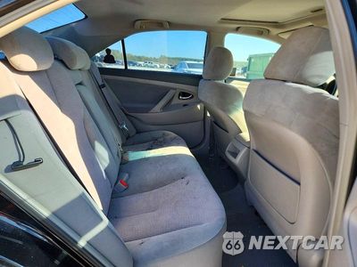 Zdjęcie 10 z 12 samochodu: 2010 TOYOTA CAMRY LE VIN:4T1BF3EK2AU505319 - miniatura