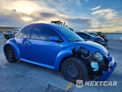 Czwarte zdjęcie samochodu z boku: 2001 VOLKSWAGEN NEW BEETLE GLS VIN:3VWCB21C31M454573 - miniatura
