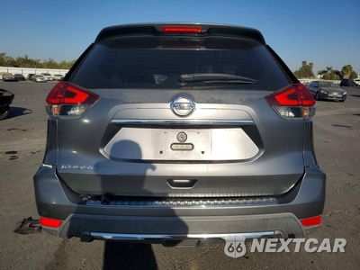 Zdjęcie 6 z 14 samochodu: 2018 NISSAN ROGUE S VIN:KNMAT2MT3JP512646 - miniatura