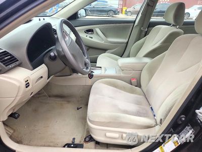 Zdjęcie 7 z 13 samochodu: 2010 TOYOTA CAMRY LE VIN:4T4BF3EK6AR045359 - miniatura