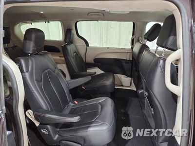 Zdjęcie 11 z 13 samochodu: 2017 CHRYSLER PACIFICA TOURING L VIN:2C4RC1BG4HR804916 - miniatura