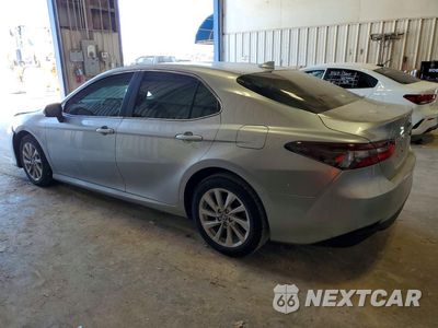 Drugie zdjęcie samochodu z przodu: 2022 TOYOTA CAMRY LE VIN:4T1C11AK8NU710503 - miniatura