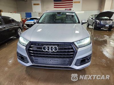Piąte zdjęcie samochodu w środku: 2018 AUDI Q7 PRESTIGE VIN:WA1VAAF70JD054898 - miniatura