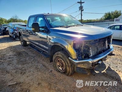 Czwarte zdjęcie samochodu z boku: 2018 FORD F350 SUPER DUTY VIN:1FT7W3BTXJEC37881 - miniatura