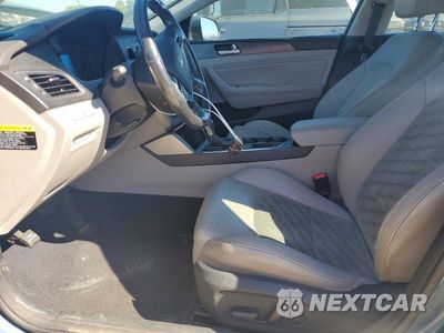 Zdjęcie 7 z 12 samochodu: 2015 HYUNDAI SONATA SPORT VIN:5NPE34AF4FH146534 - miniatura