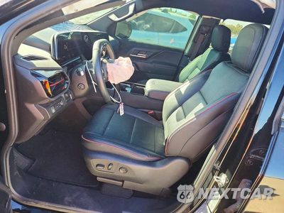 Zdjęcie 7 z 13 samochodu: 2024 CHEVROLET SILVERADO RST VIN:1GC40ZEL4RU303328 - miniatura