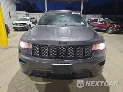 Piąte zdjęcie samochodu w środku: 2018 JEEP GRAND CHEROKEE LAREDO VIN:1C4RJFAG1JC387340 - miniatura