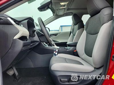 Zdjęcie 7 z 13 samochodu: 2025 TOYOTA RAV4 HYBRID XLE VIN:4T3RWRFV5SU216244 - miniatura