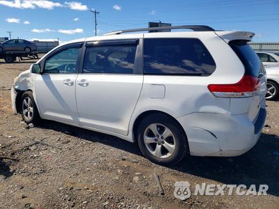 Drugie zdjęcie samochodu z przodu: 2014 TOYOTA SIENNA LE VIN:5TDKK3DC7ES464190 - miniatura