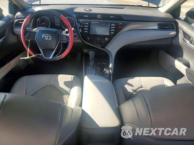 Zdjęcie 8 z 12 samochodu: 2019 TOYOTA CAMRY SE VIN:4T1B11HK8KU780239 - miniatura