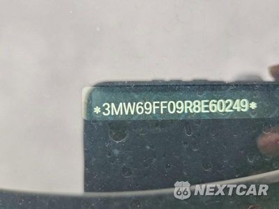 Zdjęcie 12 z 12 samochodu: 2024 BMW 330I VIN:3MW69FF09R8E60249 - miniatura